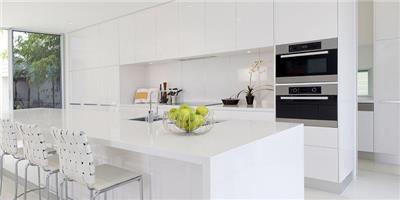 ام دی اف هایگلاس چیست؟