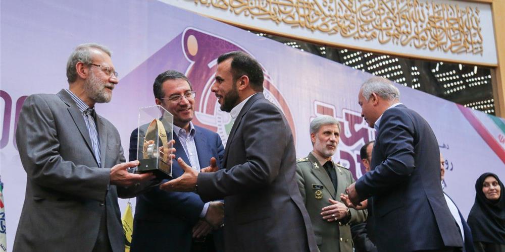 شرکت نوین چوب در سال 1397 به عنوان واحد برتر صنایع سلولزی ایران انتخاب شد.