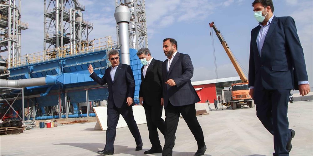 بازدید مدیر عامل بانک صادرات، جناب دکتر صیدی و هیئت همراه از کارخانجات گروه صنعتی نوین چوب خوزستان 